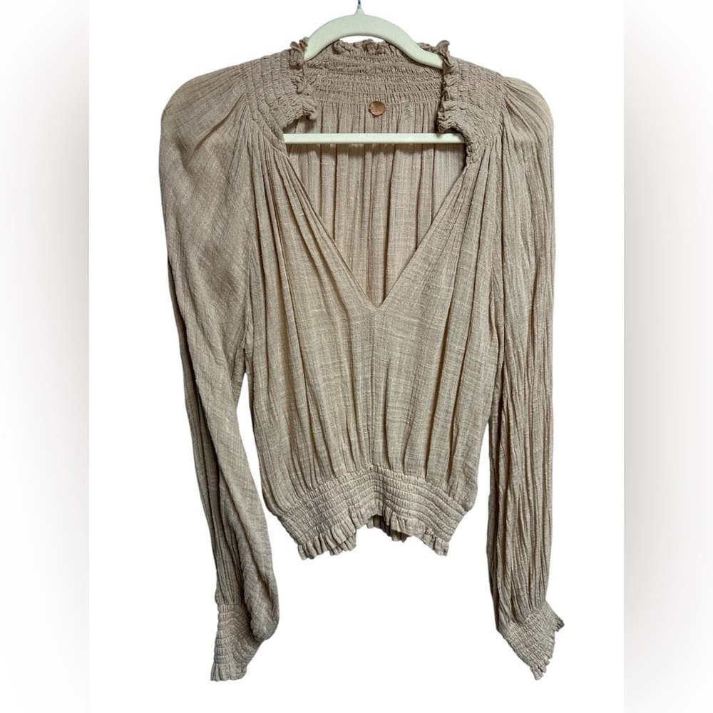 FP ONE Women’s Beige‎ Gauze Feel Top Free People size M